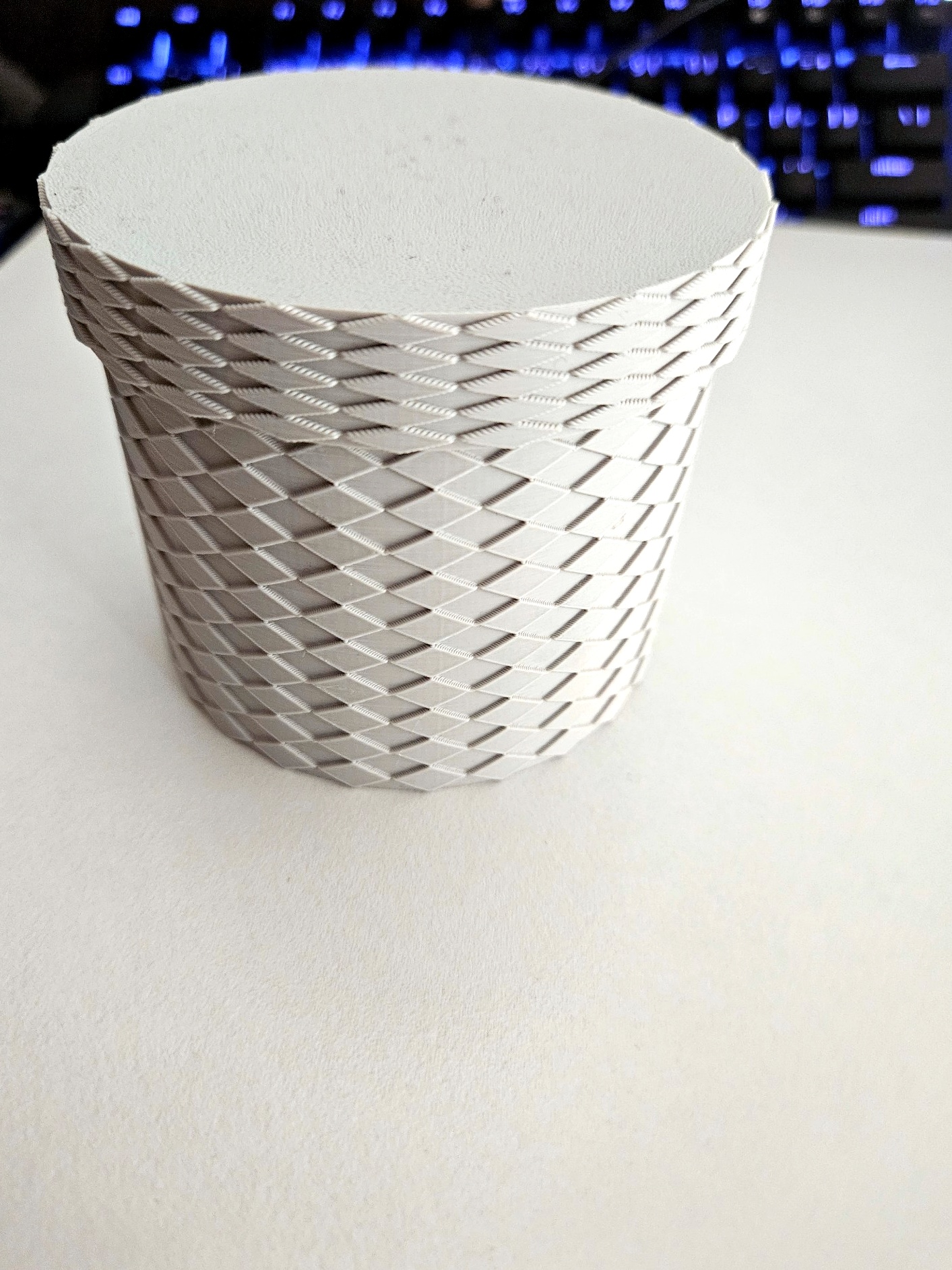 Threaded Container gallery image 3